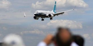 Boeing apologises for 737 MAX crashes