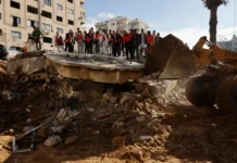 War-shattered Gaza’s search for the dead brings heartbreak amid heavy machinery shortage: UN