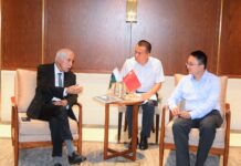 BOI minister meets Chinese delegation on Sidelines of Pakistan–China B2B Conference